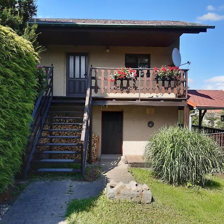 Apartmany Lebedin Nova Ves  Exterior photo